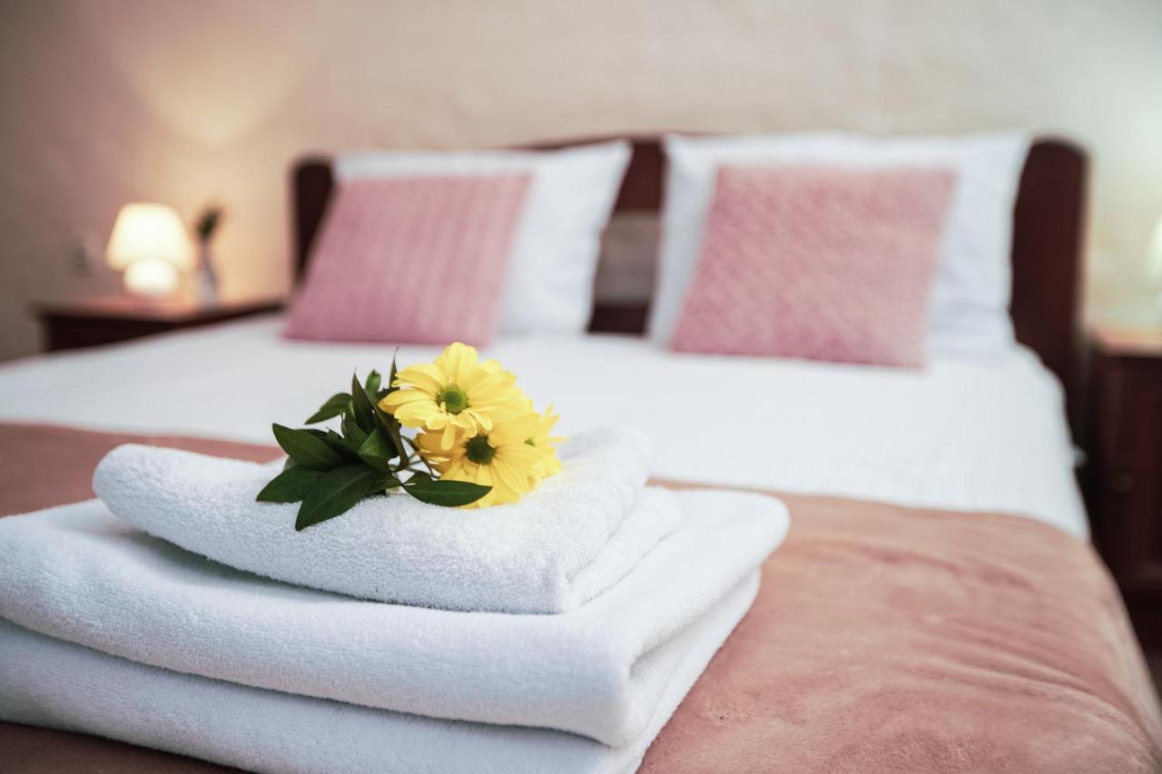 Fazenda Na Goncharakh Hotel Ganchary ภายนอก รูปภาพ